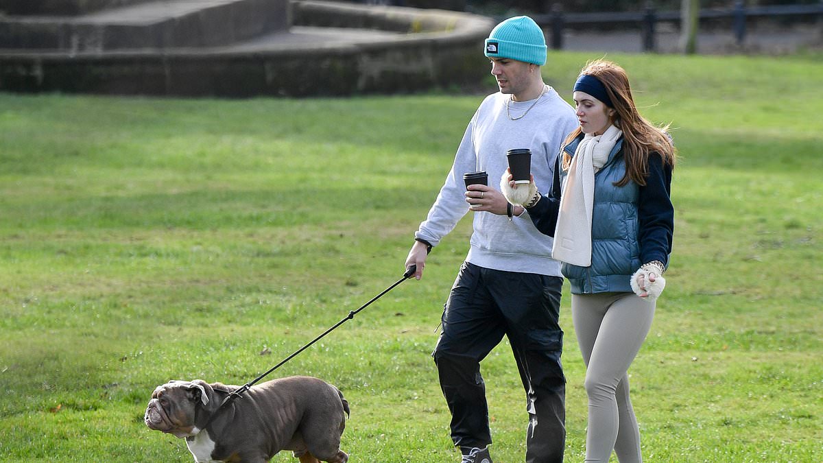 alert-–-maisie-smith,-22,-and-boyfriend-max-george,-35,-enjoy-a-leisurely-stroll-in-the-park-–-after-revealing-their-new-‘dream-kitchen’-following-house-renovations