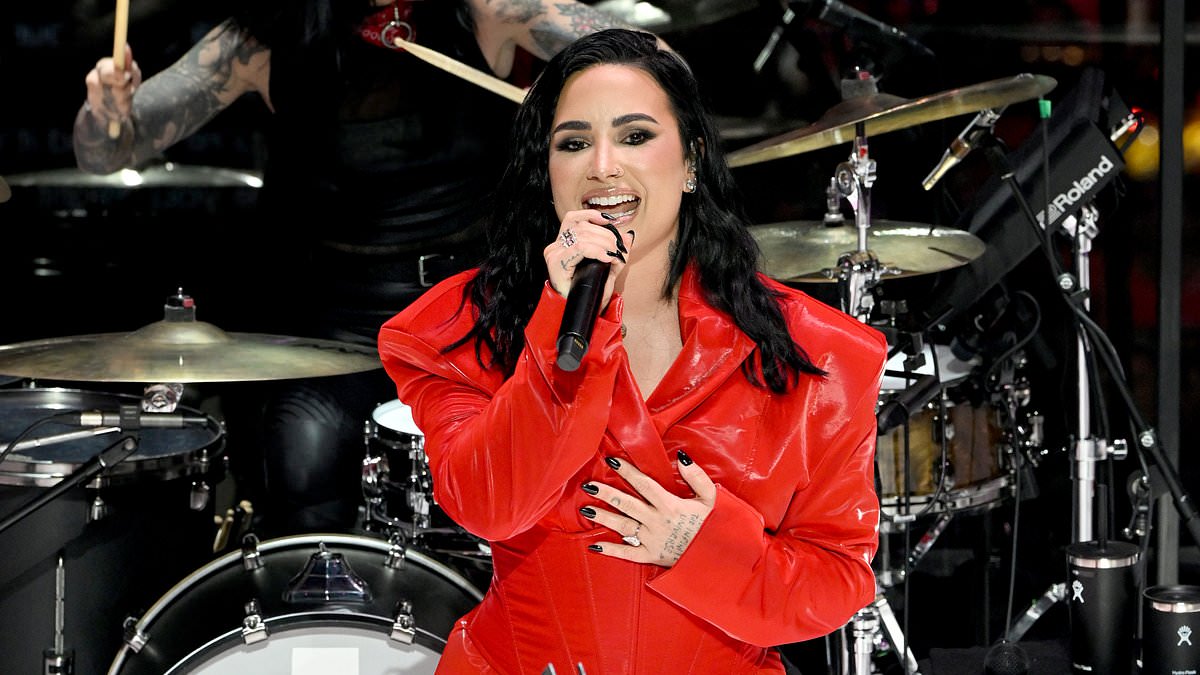 alert-–-demi-lovato-is-criticized-for-tone-deaf-performance-of-her-song-heart-attack-at-an-event-for-cardiovascular-health