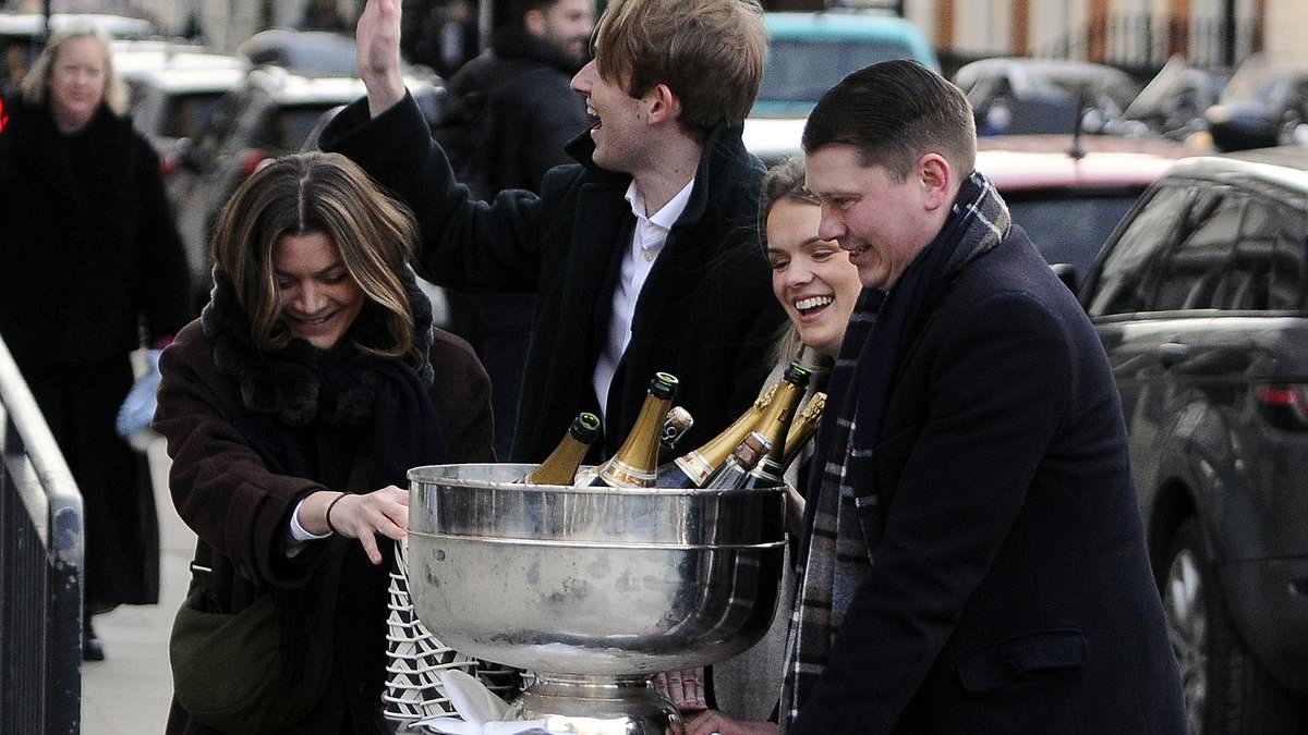 alert-–-inside-the-very-cheeky-champagne-fuelled-farewell-to-vogue-house:-staff-‘photocopied-their-bottoms-and-danced-so-hard-they-tore-a-hole-in-the-ceiling-as-the-fizz-started-flowing’-in-send-off-to-conde-nast’s-iconic-office