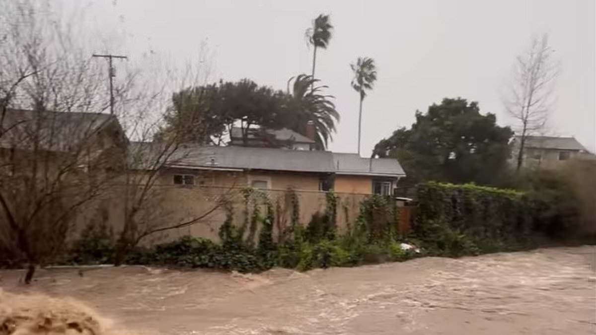 alert-–-california-is-hit-by-devastating-mudslides:-more-than-500,000-homes-are-without-power-and-celebrity-properties-in-beverly-hills-are-under-flash-flood-warnings-as-record-breaking-‘bomb-cyclone’-is-set-to-drench-la-for-24-hours