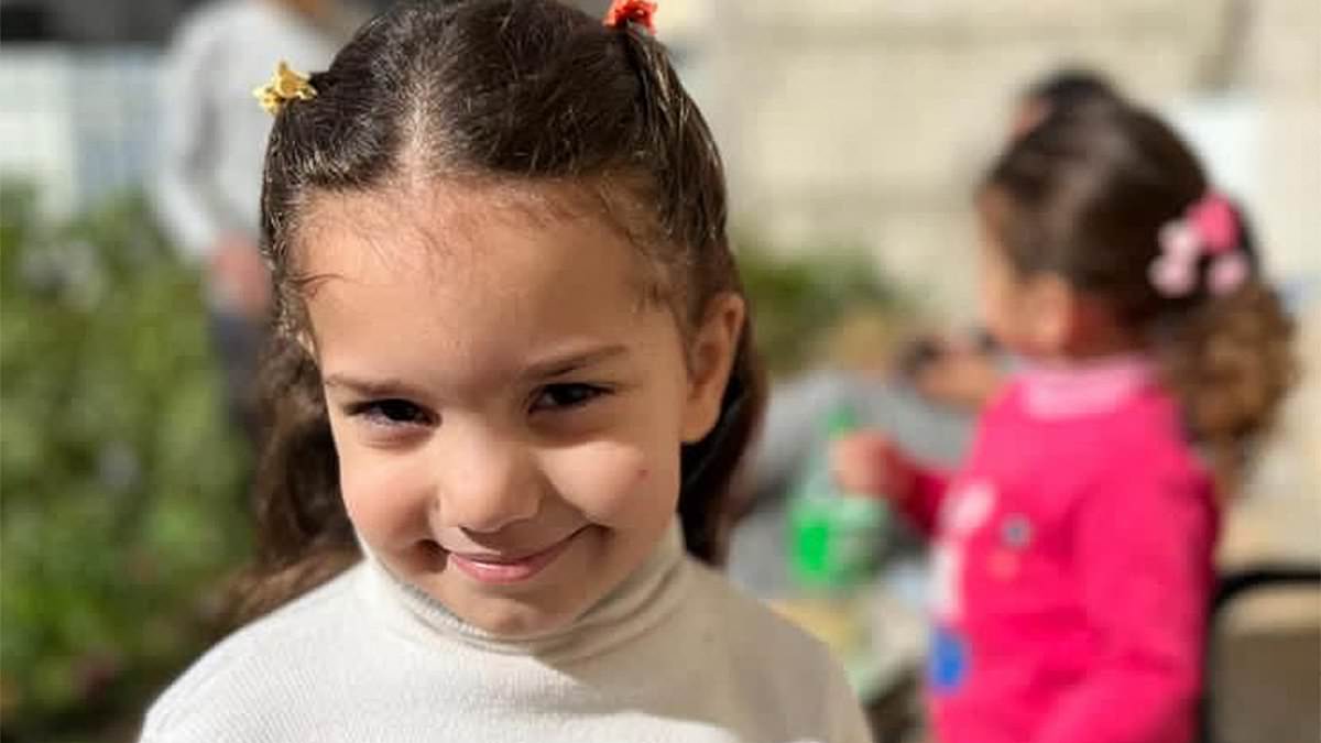 alert-–-‘come-and-get-me,-the-tank-is-very-close’:-tragic-last-words-of-missing-girl,-6,-who-called-for-aid-in-her-family-car-after-her-parents-were-killed-in-gaza-as-palestinian-media-blame-idf