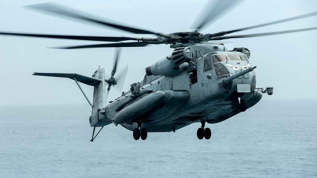 alert-–-marines-launch-desperate-search-for-five-troops-after-navy-chopper-crashed-during-‘routine-training-flight’-en-route-to-miramar-base-in-san-diego