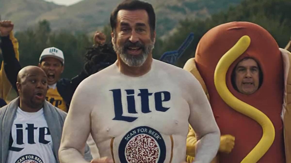 alert-–-rob-riggle-approves-of-his-pal-travis-kelce-dating-taylor-swift-saying-‘they’re-a-great-couple’-as-he-talks-miller-lite-ad-for-super-bowl