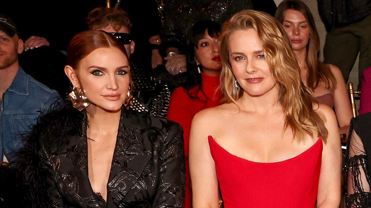 alert-–-alicia-silverstone-and-ashlee-simpson-glam-up-to-sit-front-row-at-the-christian-siriano-fw/24-fashion-show-in-nyc