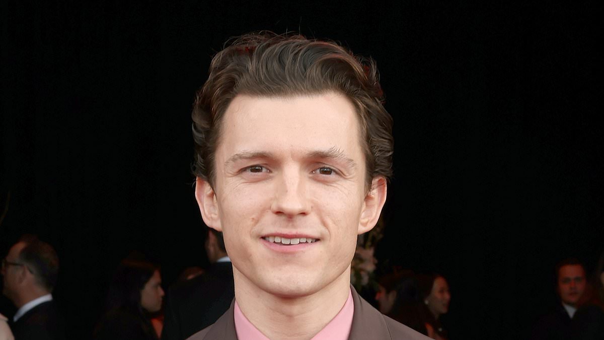 alert-–-why-the-west-end-is-where-it’s-at!-as tom-holland-returns-to-the-stage-and-cara-delevingne-and felicity-huffman-prepare-to-make-their-debuts,-the-famous-faces-taking-on-theatre