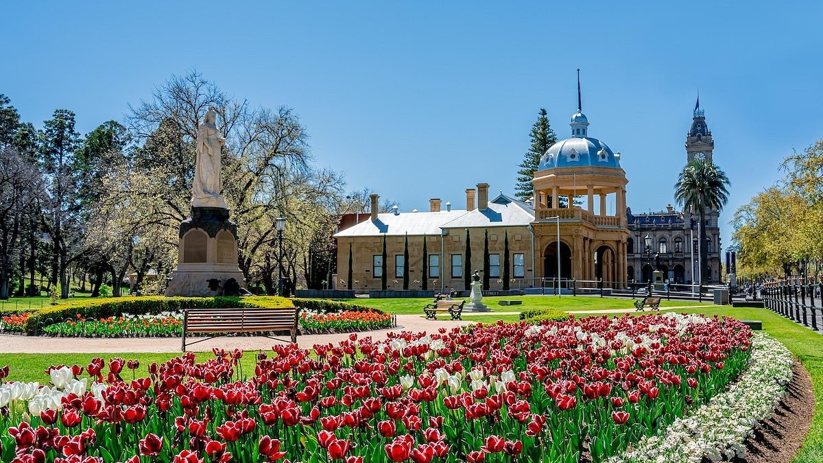 alert-–-bendigo-is-named-as-australia’s-best-town-to-visit-in-2024