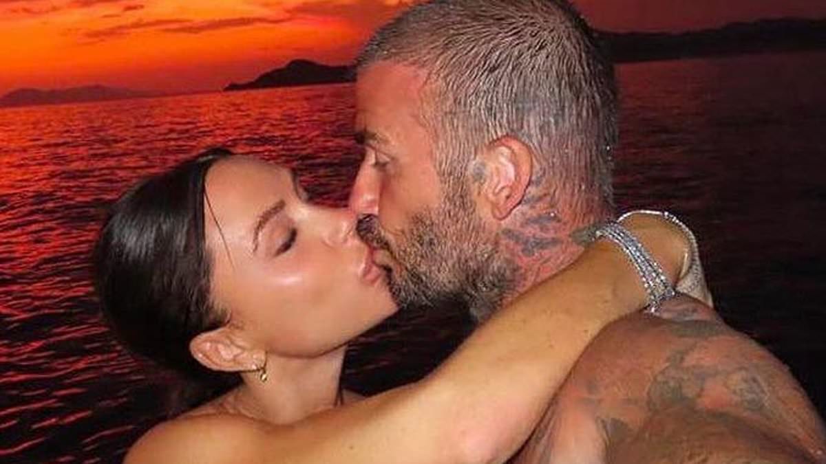 alert-–-happy-valentine’s-day!-david-beckham-shares-sunset-kiss-with-his-‘amazing-wife’-victoria-while-jamie-redknapp-enjoys-a-romantic-holiday-with-wife-frida