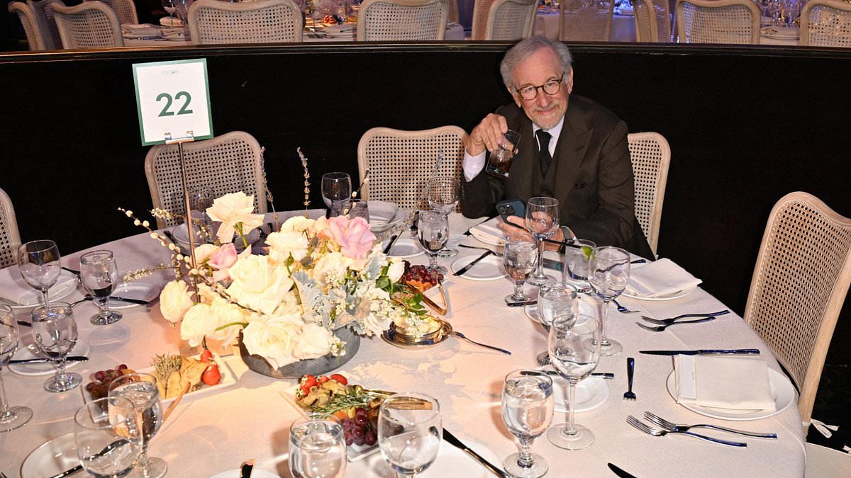 alert-–-steven-spielberg-cuts-a-lonely-figure-as-he-flies-solo-sitting-by-himself-at-the-start-of-star-studded-pre-oscars-lunch