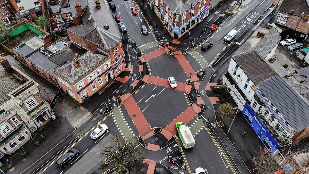 alert-–-‘alien-looking’-road-junction-in-manchester-leaves-commuters-scratching-their-heads-with-a-confusing-network-of-cycle-lanes-and-islands