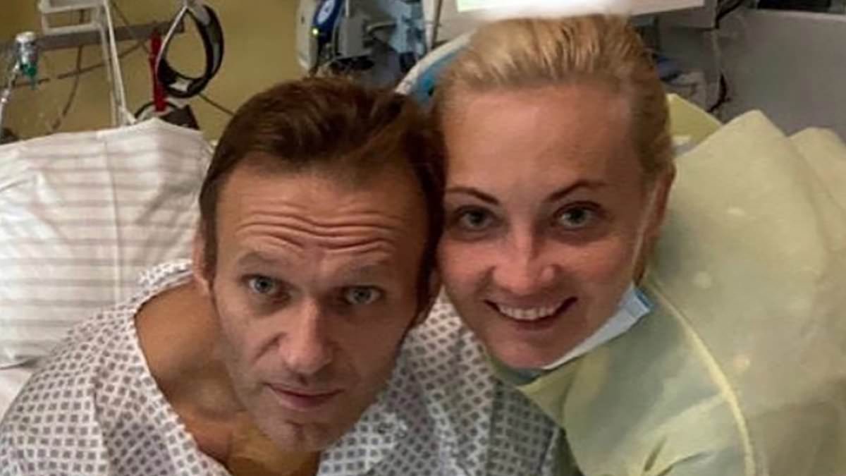 alert-–-my-husband-was-also-murdered-by-putin,-with-radioactive-polonium-slipped-in-his-tea.-so-to-navalny’s-devastated-wife-i-say-–-his-death-at-the-hands-of-a-sick-monster-will-not-be-for-nothing:-a-heartrending-message-of-solace-by-alexander-litvinenko’s-widow