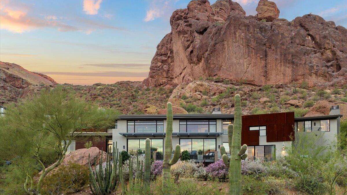 alert-–-thousands-of-wealthy-californians-are-fleeing-to-celeb-haven-dubbed-the-‘beverly-hills-of-arizona’,-where-homes-cost-as-much-as-$75-million,-to-escape-soaring-crime-and-high-taxes