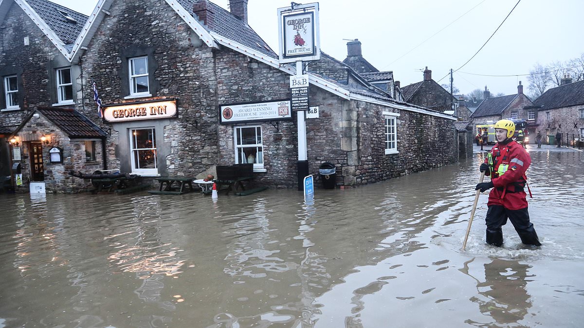 alert-–-uk-weather:-flooding-chaos-across-britain-after-met-office-issued-new-yellow-warnings-for-rain-across-the-south-east