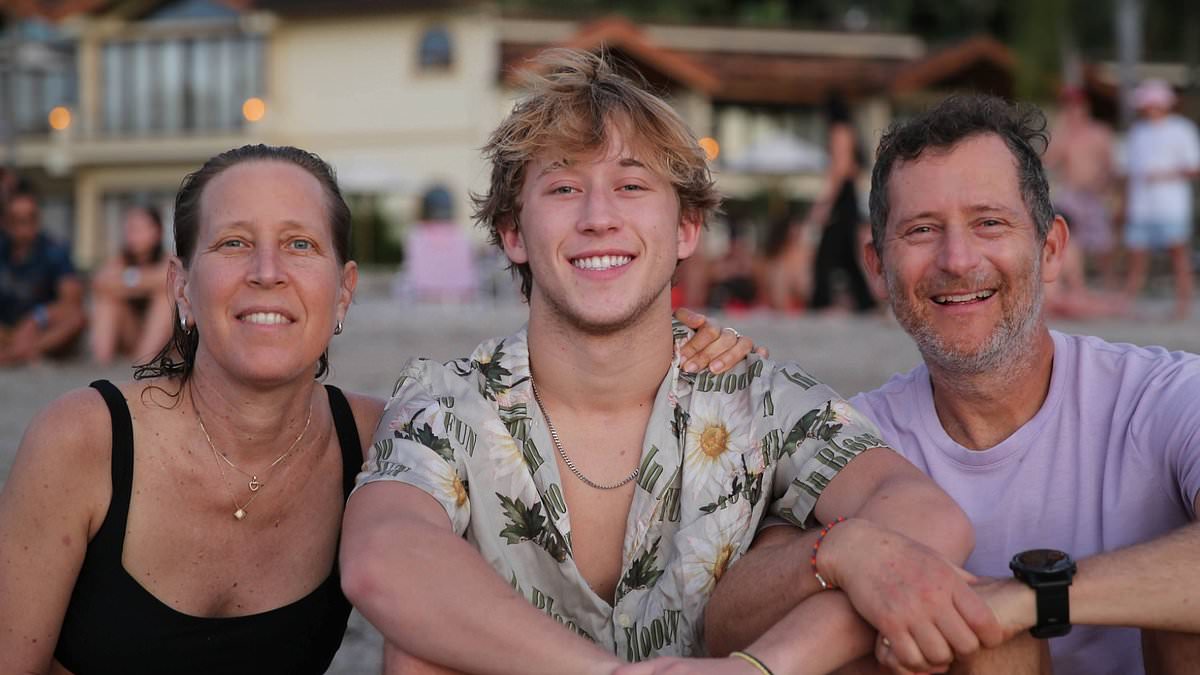 alert-–-tragedy-as-former-youtube-ceo-susan-wojcicki’s-son,-19,-is-found-dead-inside-his-uc-berkeley-dorm-–-as-grieving-grandmother-says-‘our-family-is-devastated-beyond-comprehension’