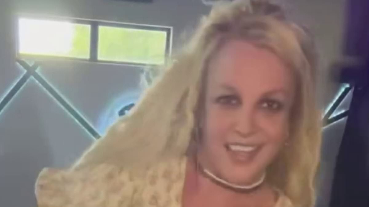 alert-–-britney-spears-shows-off-her-skills-both-on-the-dance-floor-and-behind-the-wheel