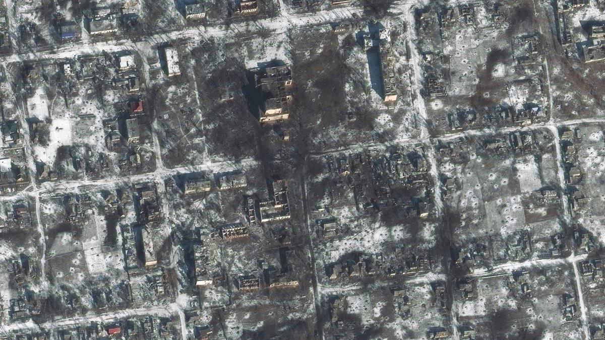 alert-–-extraordinary-satellite-photos-show-devastation-putin’s-thugs-have-brought-to-ukraine-in-730-days-of-war-on-second-anniversary-of-invasion