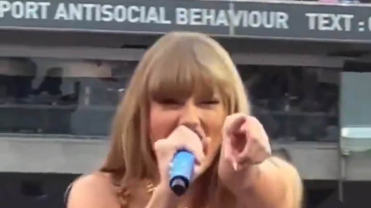 alert-–-australia-is-condemned-as-a-‘police-state’-after-american-taylor-swift-fans-notice-bizarre-sign-at-pop-star’s-concert-in-sydney