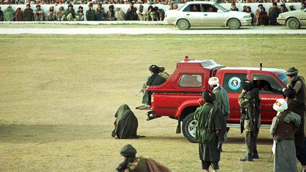 alert-–-taliban-publicly-executes-murderer-by-shooting-him-five-times-in-front-of-his-victim’s-family-and-thousands-of-spectators-in-football-stadium