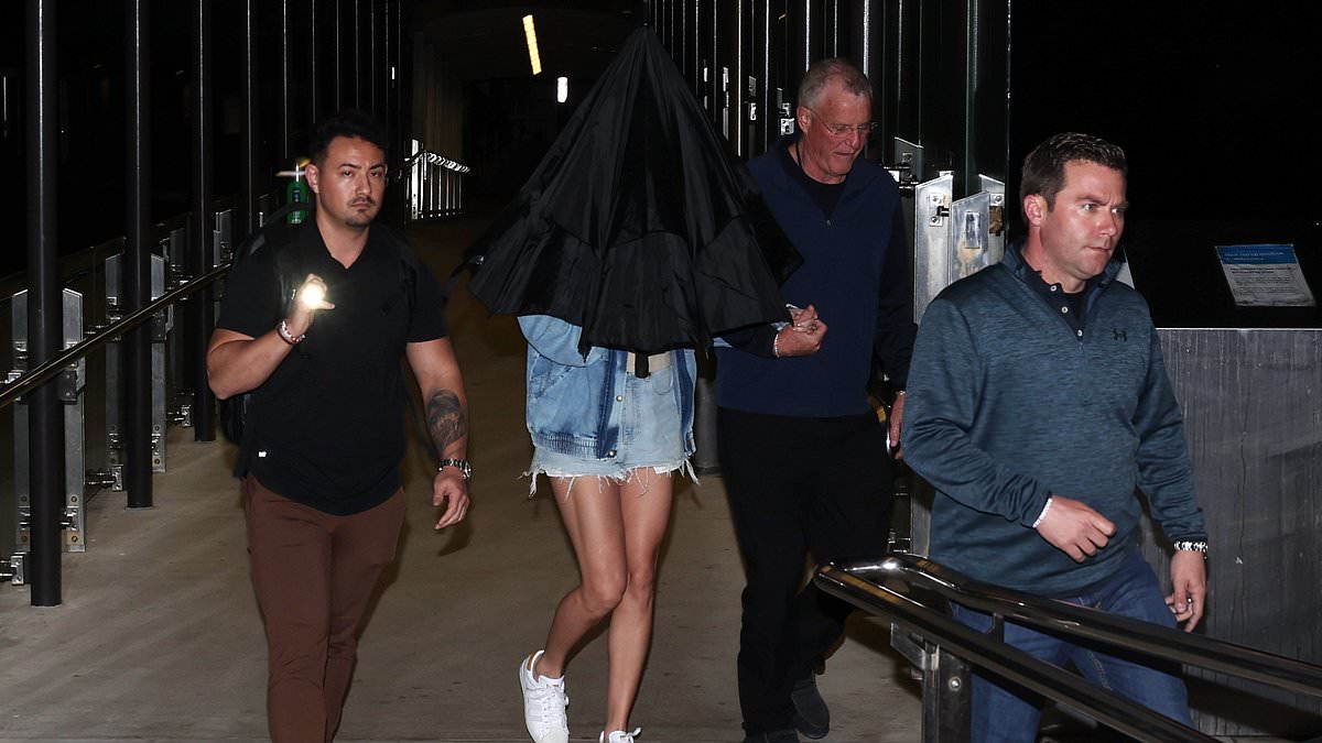 alert-–-taylor-swift’s-camp-break-their-silence-after-her-father,-71,-was-accused-of-assaulting-local-photographer-at-a-sydney-wharf-following-her-last-eras-concert-–-and-it’s-made-the-aussie-furious