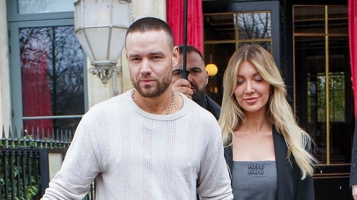 alert-–-liam-payne-holds-hands-with-girlfriend-katie-cassidy-as-the-couple-enjoy-lunch-date-during-paris-fashion-week