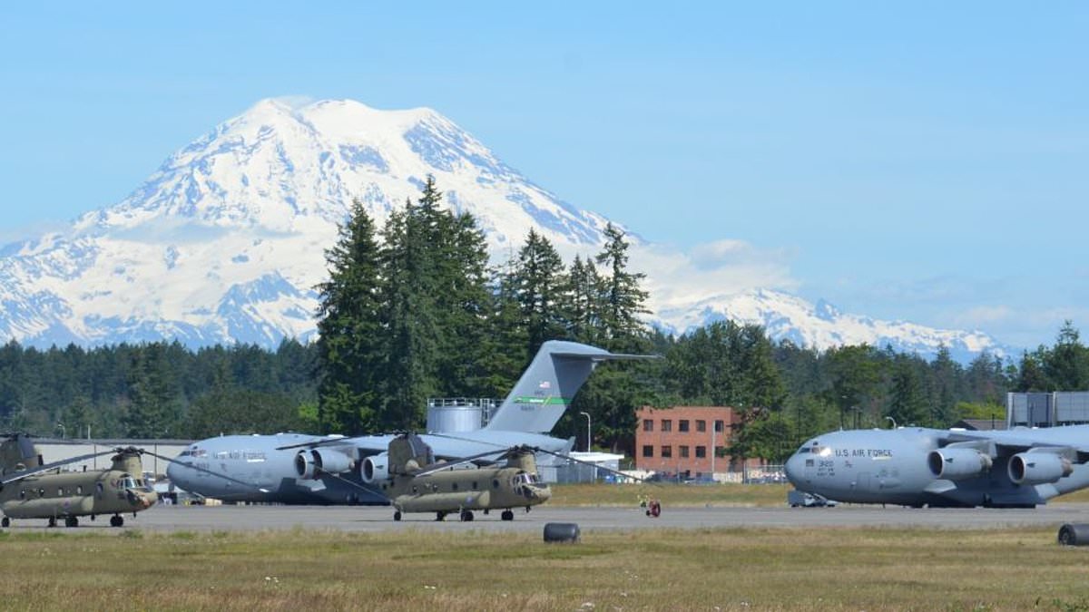 alert-–-us-joint-base-lewis-mcchord-in-washington-sees-massive-police-response-after-‘active-shooter-reports’-as-officials-ask-people-to-avoid-the-area