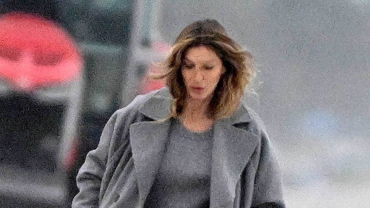 alert-–-gisele-bundchen-flashes-her-underwear-as-she-forgoes-trousers-for-beach-photoshoot-after-breaking-down-in-tears-over-tom-brady-divorce