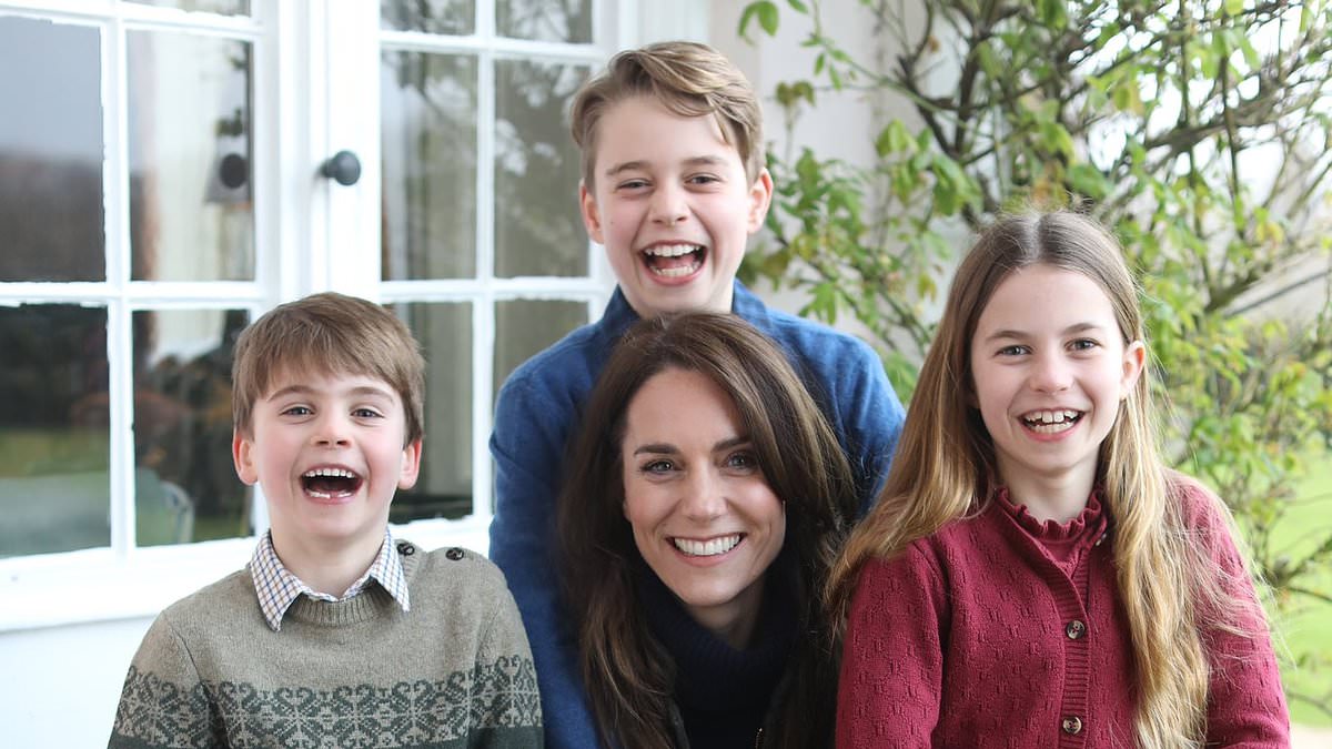 alert-–-kate-middleton-reveals-she-edited-mother’s-day-portrait-–-as-she-apologises-‘for-any-confusion-the-family-photograph-caused’-after-britain’s-most-respected-picture-agency-became-the-sixth-to-issue-a-‘kill-notice’-on-the-‘manipulated-image’