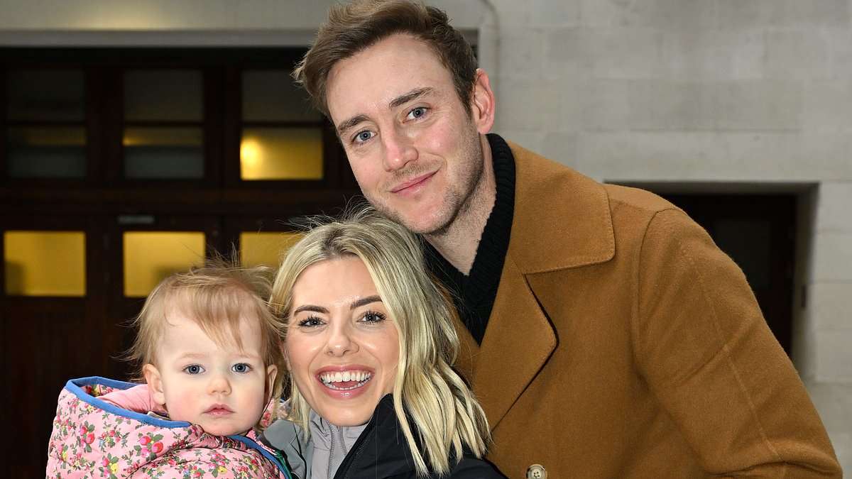 alert-–-mollie-king-is-supported-by-fiance-stuart-broad-and-daughter-annabella,-16-months,-as-she-begins-500km-solo-cycling-challenge-for red-nose-day