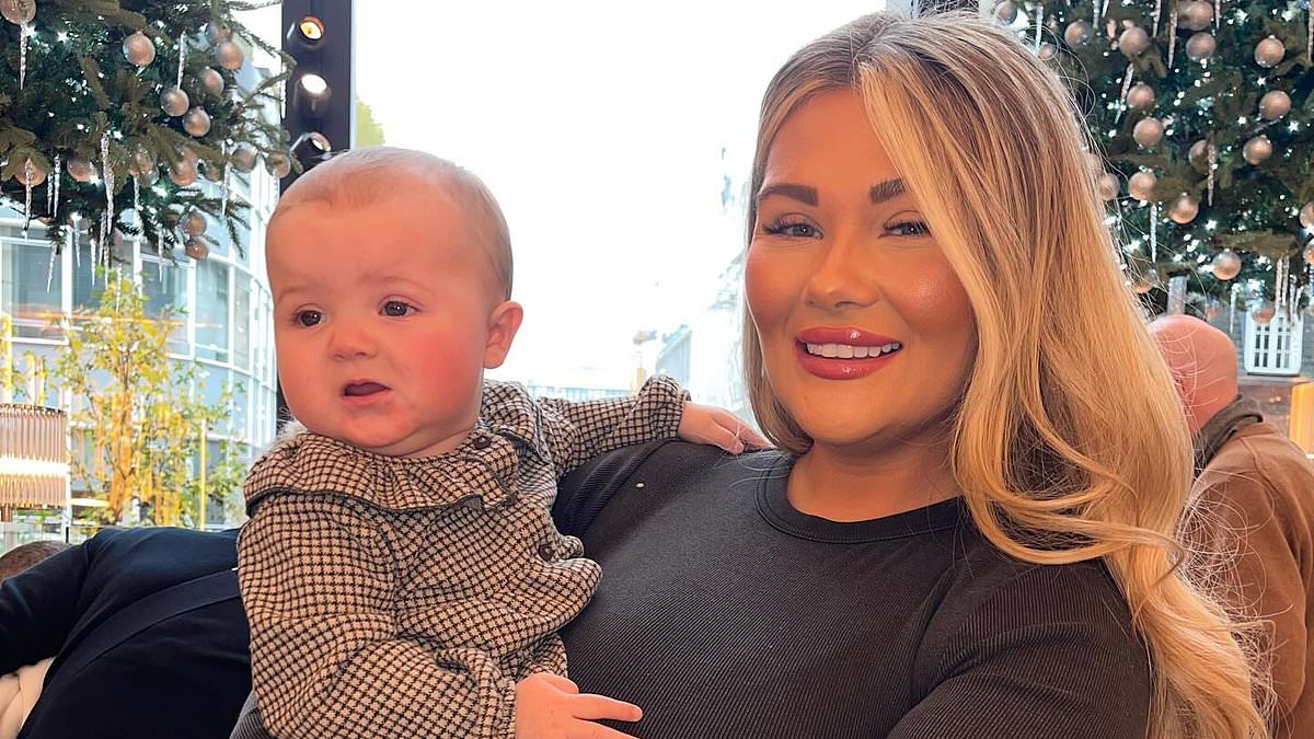 alert-–-love-island’s-shaughna-phillips-rushes-baby-daughter-lucia-to-hospital-after-being-struck-down-with-a-‘temperature’-and-‘sickness’