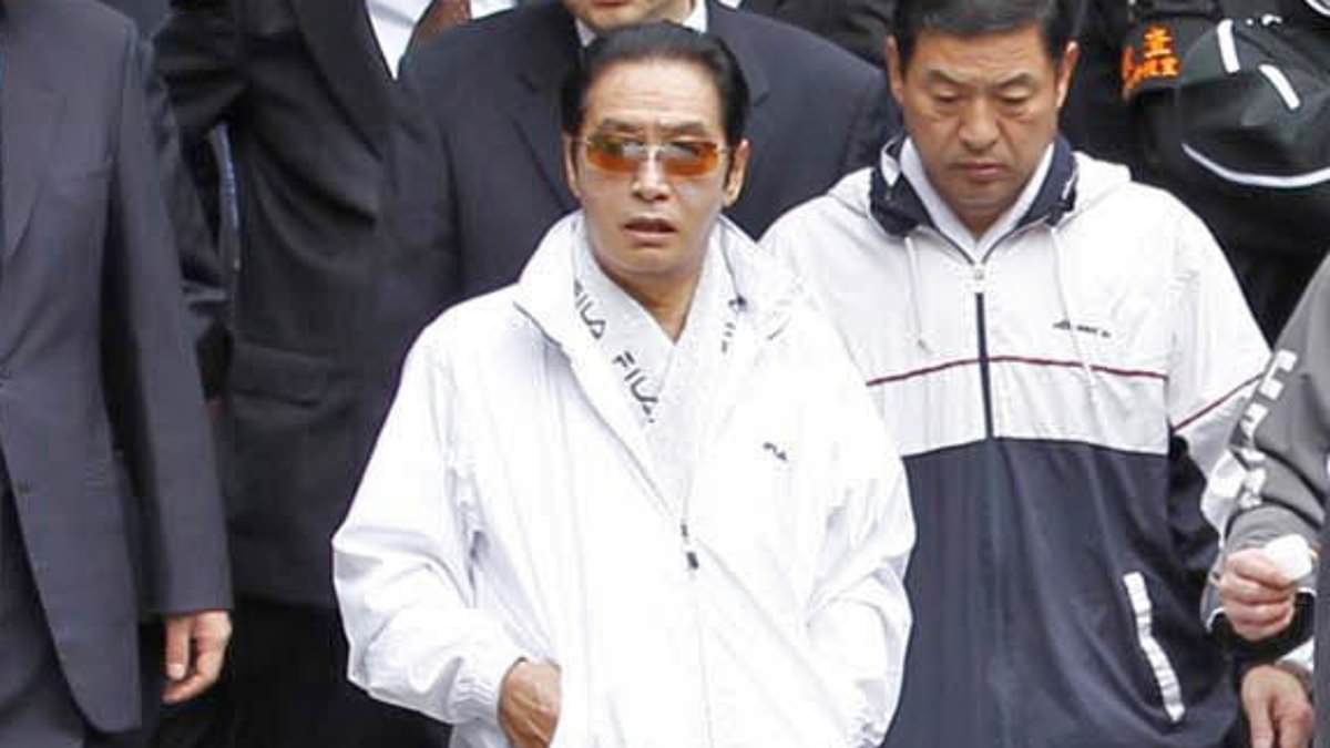 alert-–-yakuza-boss-who-warned-judge-‘you’ll-regret-this-decision-for-the-rest-of-your-life’-when-he-was-sentenced-to-death-has-his-execution-overturned-and-will-now-serve-life-sentence