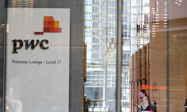 alert-–-pwc-australia-sacks-366-staff-as-part-of-a-major-restructure