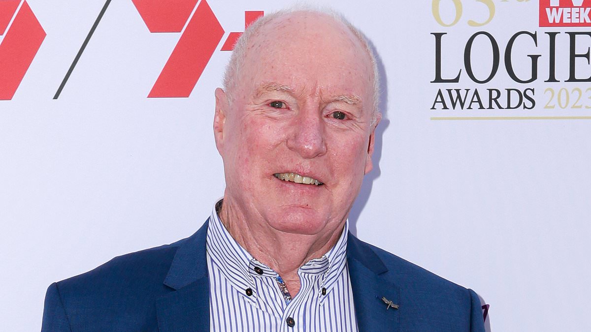 alert-–-home-and-away-icon-ray-meagher-slams-show-that-made-him-a-household-name-for-straying-too-far-from-its-roots:-‘it’s-not-summer-bay’