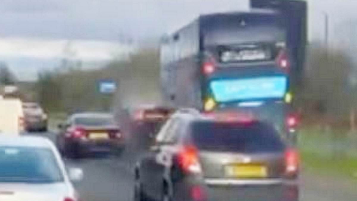 alert-–-dashcam-footage-captures-shocking-moment-double-decker-smashes-into-a-car-as-it-veers-into-bus-lane