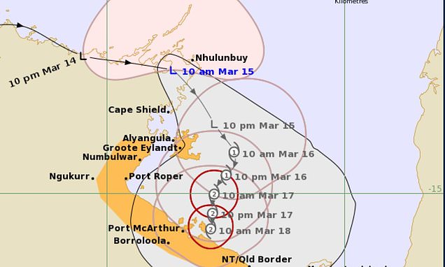 alert-–-cyclone-warning-issued-for-northern-territory