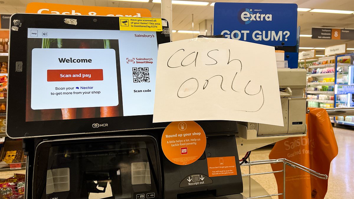 alert-–-sainsbury’s-boss-apologises-for-it-meltdown-that-impacted-contactless-payments-and-left-thousands-of-customers-without-online-orders