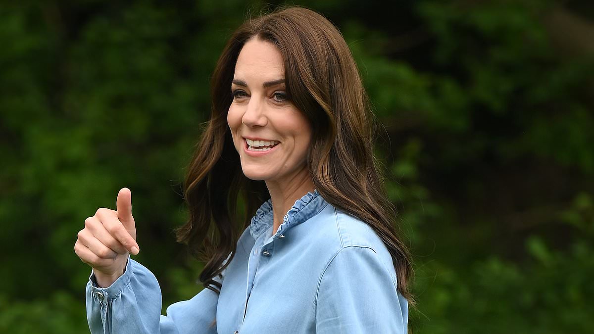 alert-–-kate-middleton-is-spotted-with-william-on-a-visit-to-her-favourite-windsor-farm-shop-looking-‘happy,-relaxed-and-healthy’-as-princess-of-wales-takes-first-steps-towards-a-return-to-official-engagements-after-abdominal-surgery