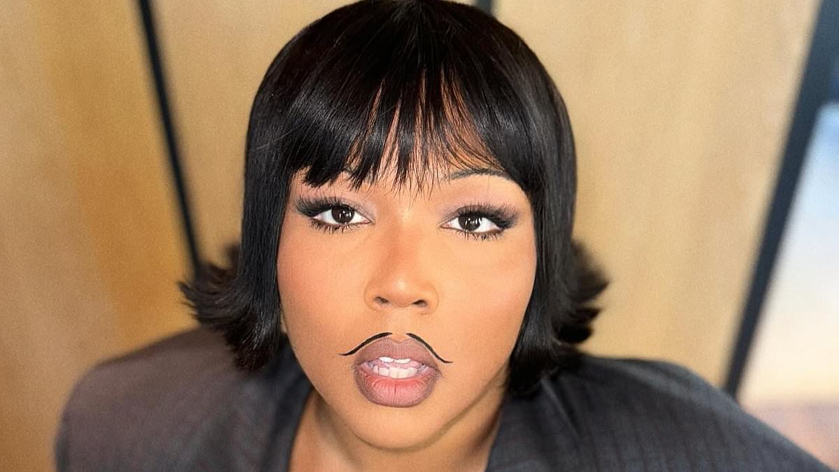 alert-–-lizzo-says-she-wants-to-become-‘a-supermodel’-as-she-uses-a-fake-mustache-to-give-herself-a-brand-new-look