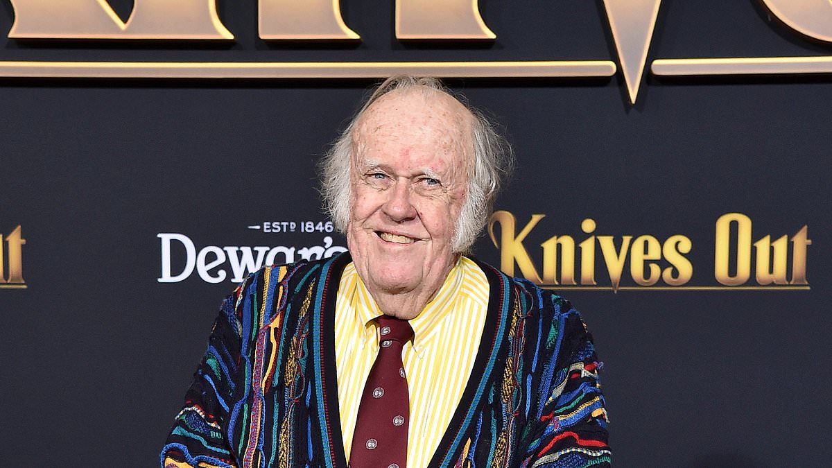 alert-–-m.-emmet-walsh-dead-aged-88:-knives-out-and-blade-runner-actor-passes-away-after-legendary-decades-long-career-in-hollywood