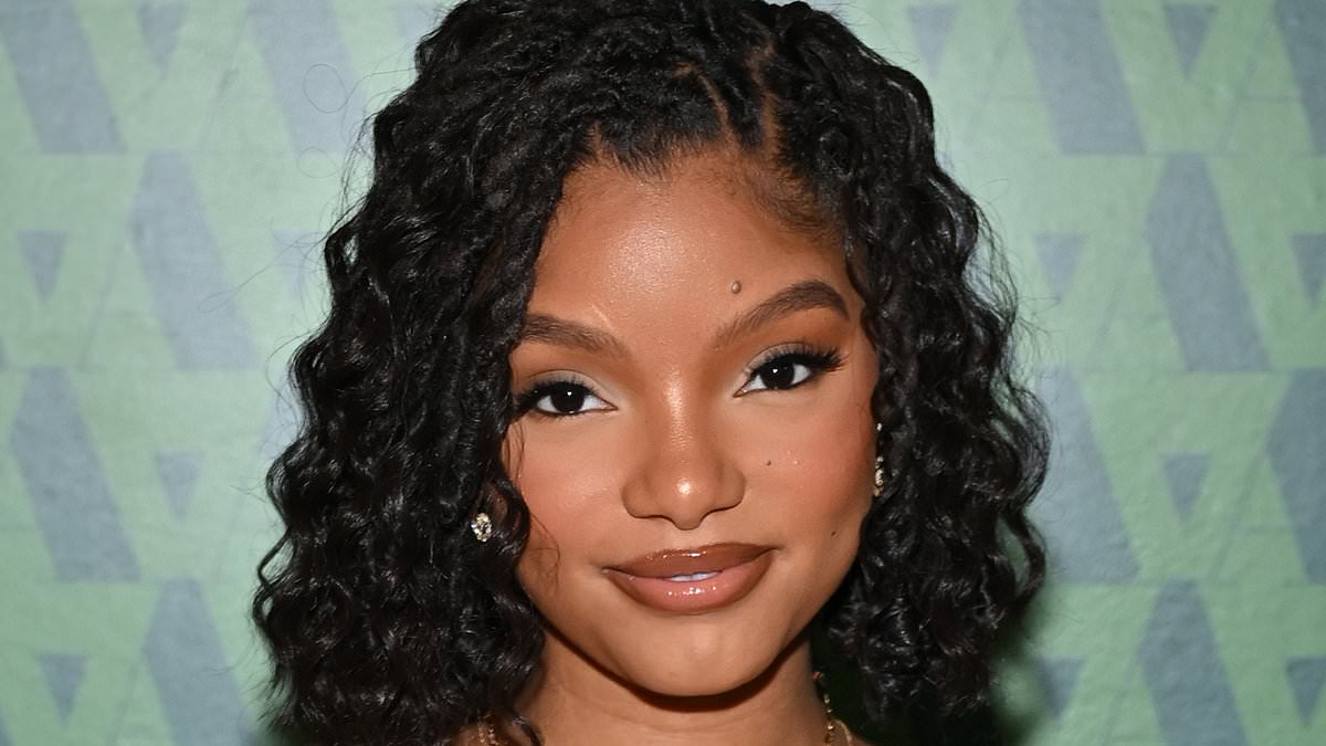 alert-–-halle-bailey-debuts-new-hairstyle-in-chic-white-jumpsuit-and-necklace-with-her-baby-boy-halo’s-name-at-aerie-real-fest-in-atlanta