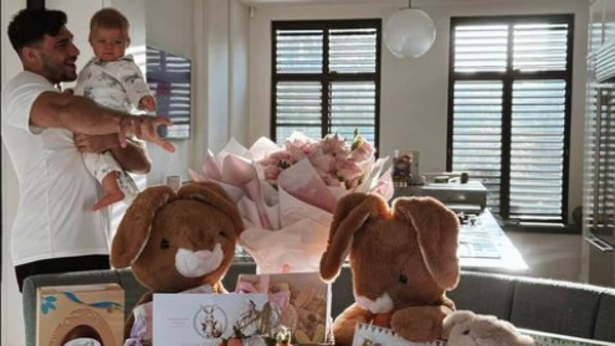 alert-–-personalised-eggs,-bunny-onesies-and-bikinis-on-the-beach!-stacey-solomon,-molly-mae-hague-and-denise-van-outen-lead-the-easter-celebrations-as-celebs-unwind-over-holiday-weekend