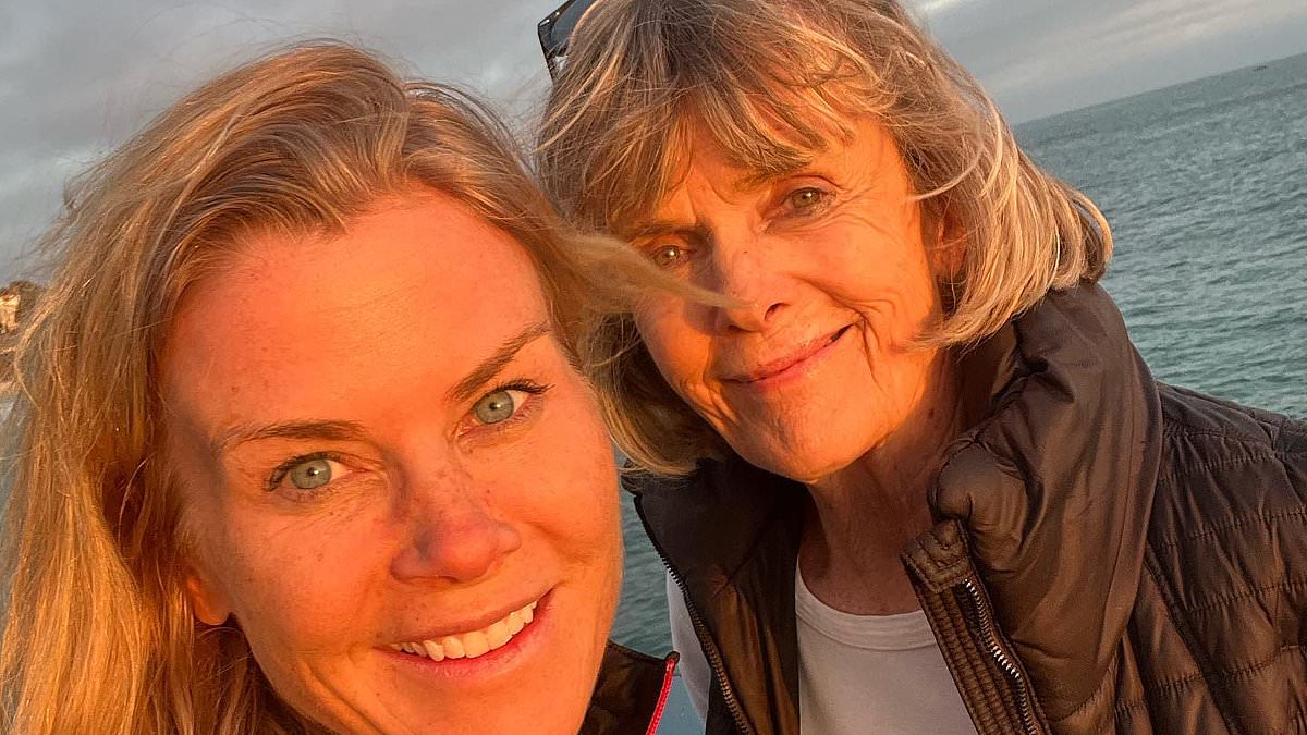 alert-–-days-of-our-lives-veteran-alison-sweeney-reveals-her-mother-once-had-to-remove-her-from-an-‘inappropriate’-situation-when-she-was-a-child-star-in-hollywood-–-as-she-opens-up-about-the-drastic-measures-her-parents-took-to-protect-her-from-industry-evils