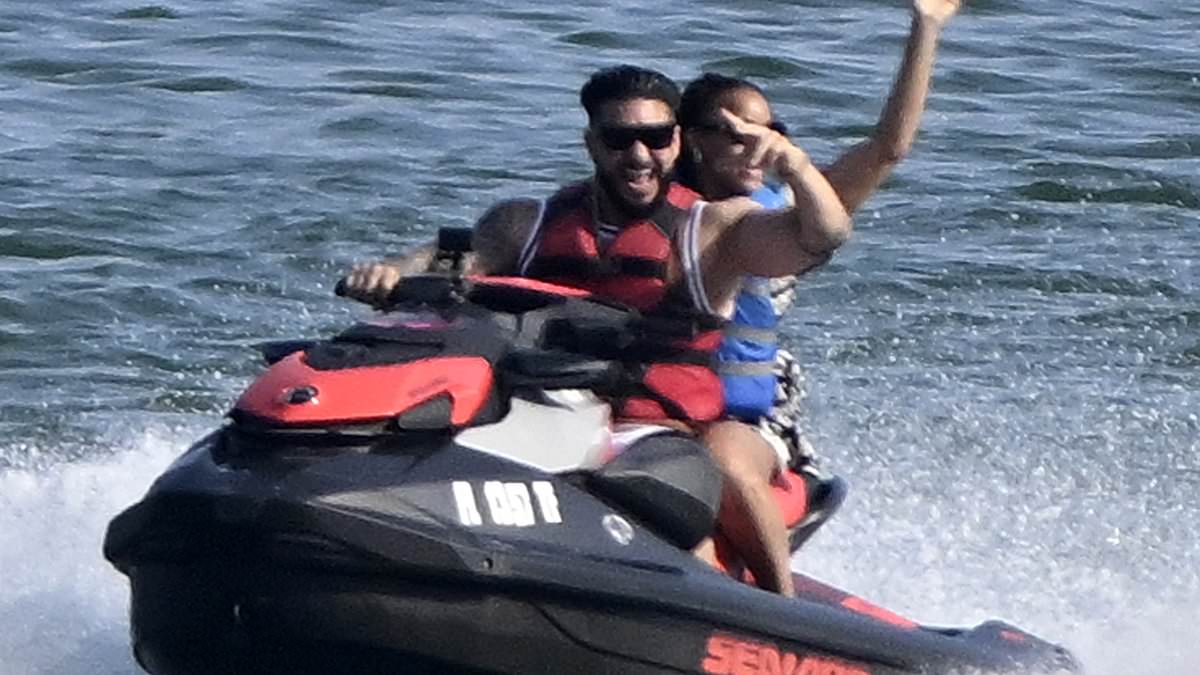 alert-–-mike-‘the-situation’-sorrentino-and-dj-pauly-d-ride-jet-skis-in-miami-as-jersey-shore-cast-films-family-vacation-on-a-yacht