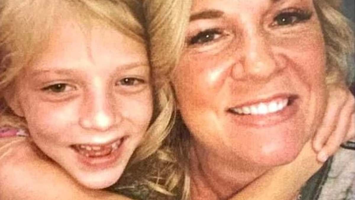 alert-–-girl,-7,-who-went-missing-from-georgia-nine-days-ago-is-found-alive-1,400-miles-away-in-puerto-rico-–-after-being-snatched-by-her-glamorous-mother