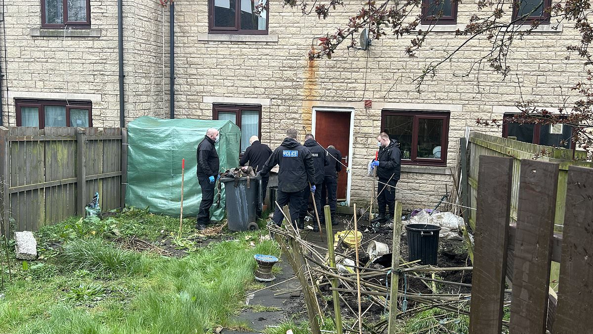 alert-–-armed-police-storm-burnley-homes-as-manhunt-for-married-social-influencer-suspected-of-the-murder-of-mother,-27,-stabbed-to-death-in-front-of-her-baby-in-bradford-intensifies