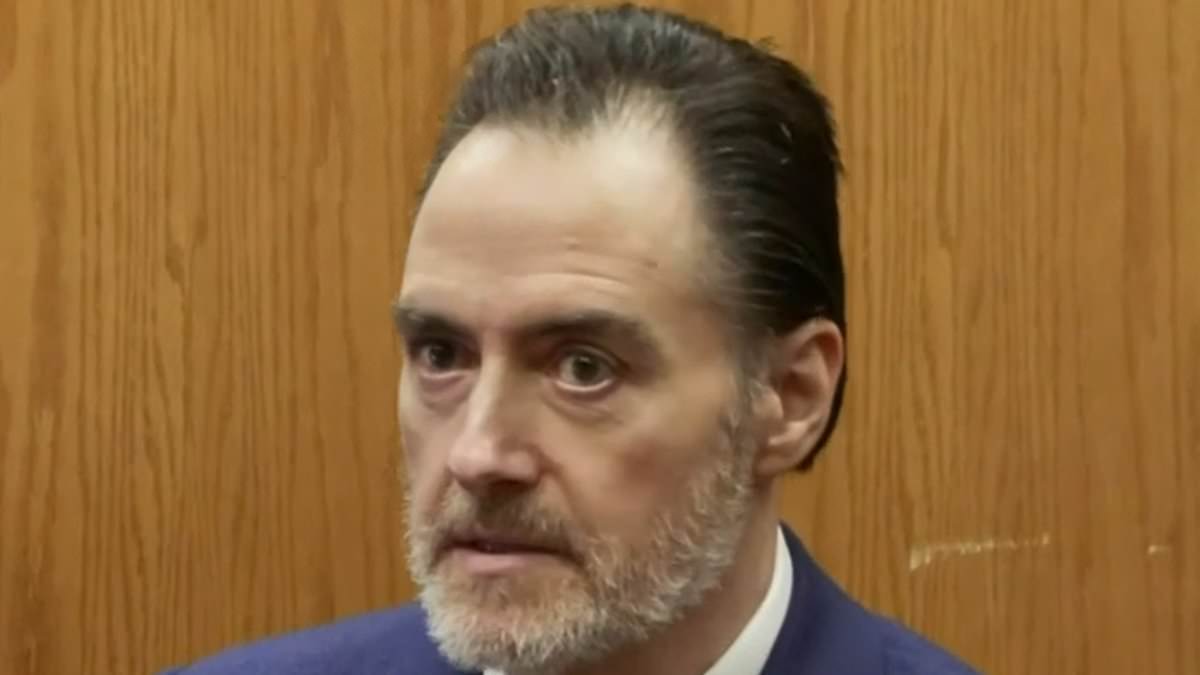 alert-–-wisconsin-engineer-nicolae-miu-takes-stand-at-murder-trial-to-describe-how-he-stabbed-five-teens-in-‘self-defense’-with-swiss-army-knife-during-tubing-day-out-on-apple-river-after-they-taunted-him-with-‘pedophile’-chants