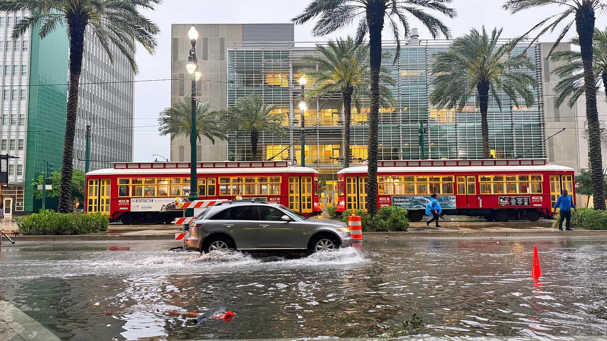 alert-–-deadly-storms-wallop-gulf-coast:-one-dead-in-mississippi-as-tornado-rips-through-louisiana-and-heavy-rains-leave-floods-throughout-new-orleans-bringing-back-katrina-memories