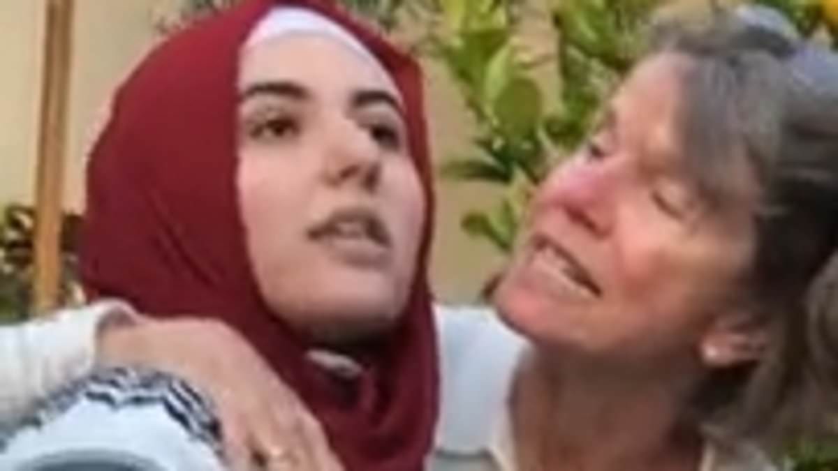 alert-–-shocking-moment-uc-berkeley-law-students-who-were-invited-to-jewish-dean’s-house-for-dinner-turn-on-him-with-pro-palestine-rant-as-his-wife-begs-them-to-leave