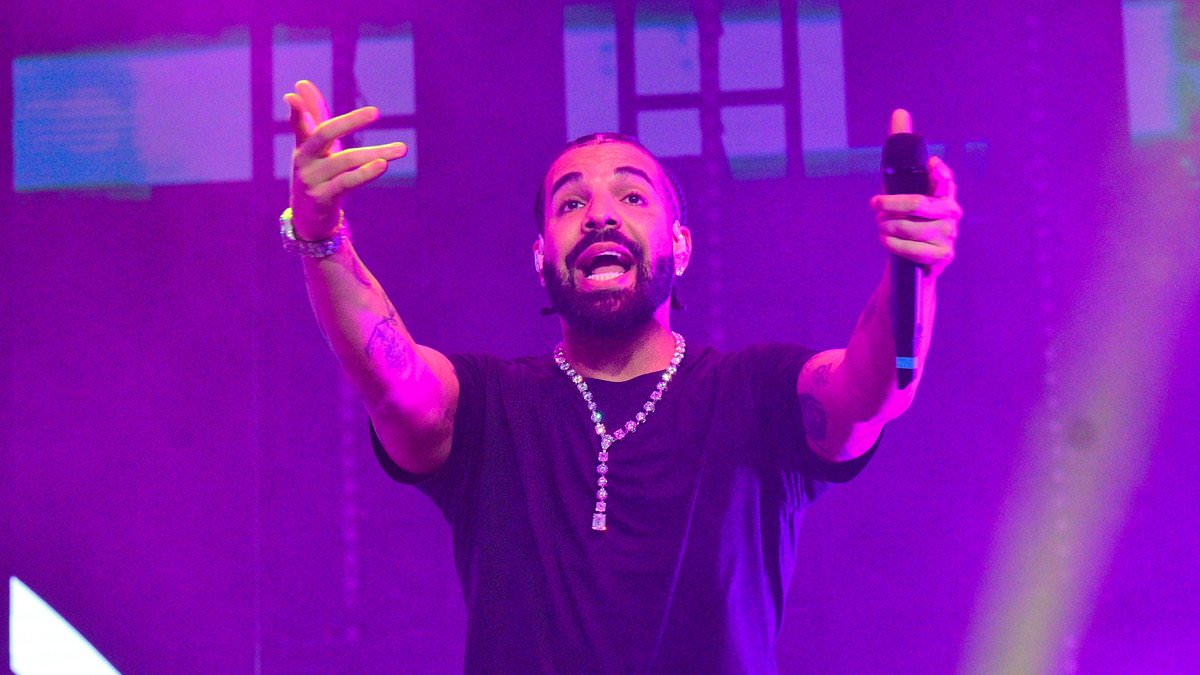 alert-–-drake-is-dismissed-from-lawsuit-over-2021-astroworld-festival-crush-that-left-10-fans-dead