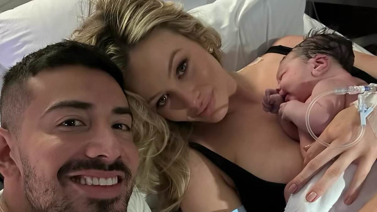 alert-–-simone-holtznagel-shares-hilarious-video-with-newborn-daughter-gia:-‘thank-god-she-doesn’t-have-20/20-vision-yet’