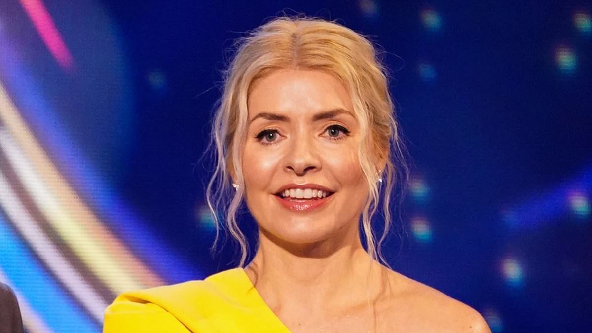 alert-–-holly-willoughby-‘in-row-with-“very-upset”-netflix-bosses-after-her-huge-salary-for-new-10m-reality-show-was-leaked’-amid-tv-comeback