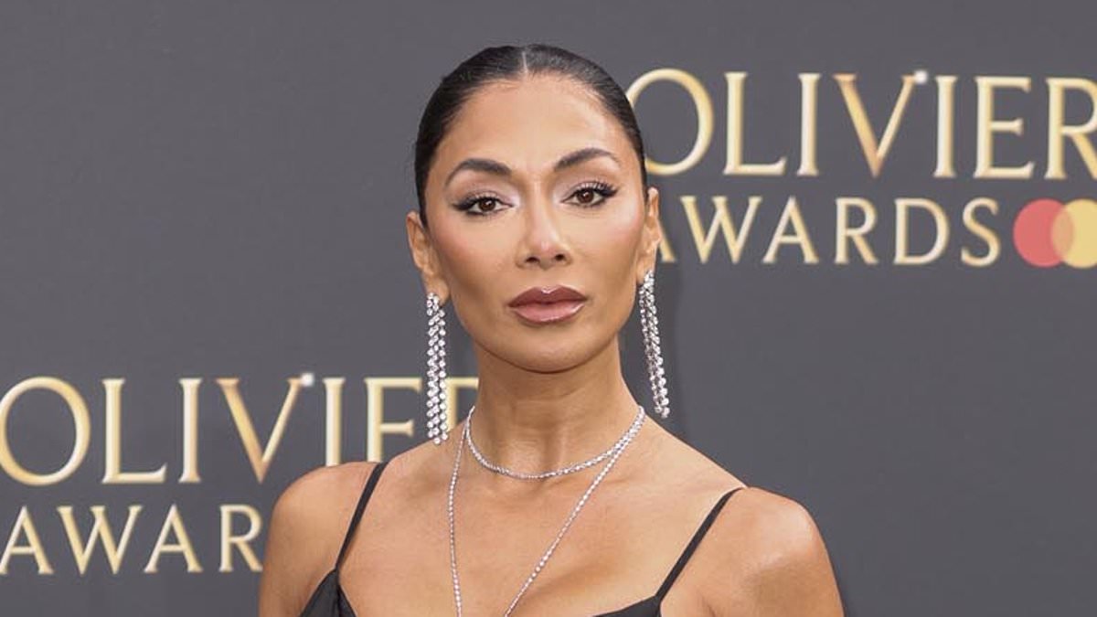 alert-–-olivier-awards-2024:-nicole-scherzinger-puts-on-a-leggy-display-in-plunging-black-gown-as-she-joins-glam-cara-delevingne,-sheridan-smith,-hannah-waddingham-and-sarah-snook-in-leading-star-studded-arrivals